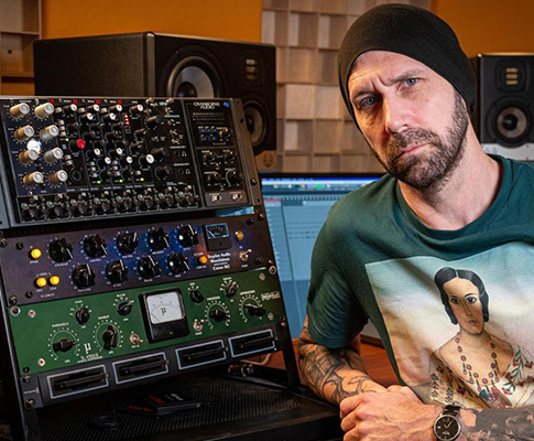 著名金属制作人 Kristian Kohle 探索 Harrison 500 系列的声音魅力